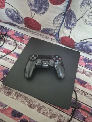PS4 (Playstation 4) Negra