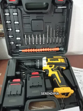 TALADRO ATORNILLADOR INALÁMBRICO 2 BATERÍAS.