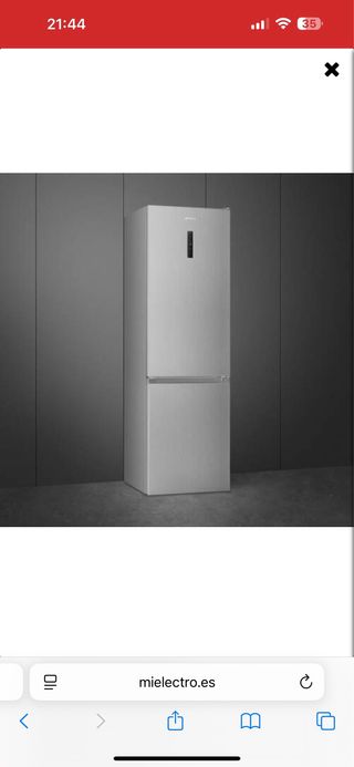 Frigorífico Smeg plateado