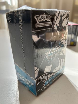 Pokemon TCG Paquete Sobres Fulgor Negro