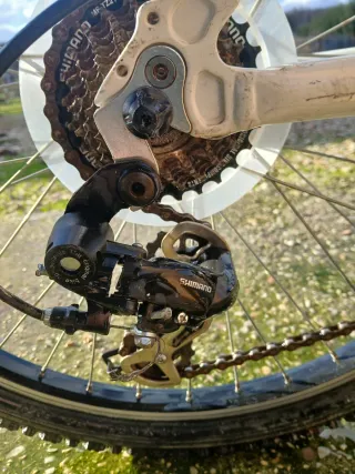 Bicicleta Montaña Megamo Blanca 24"