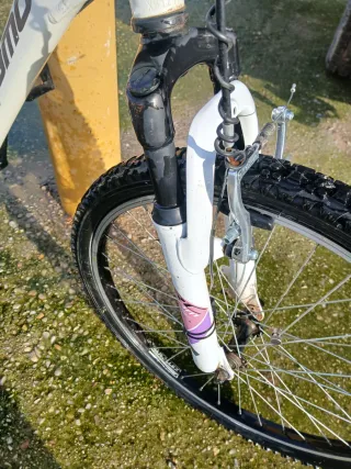 Bicicleta Montaña Megamo Blanca 24"