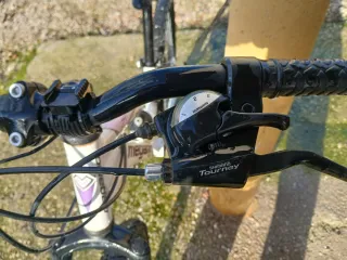 Bicicleta Montaña Megamo Blanca 24"