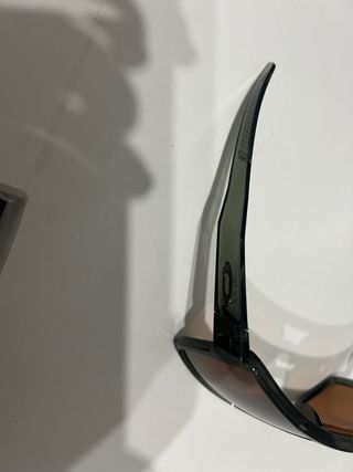 Gafas de sol Oakley polarizadas marrones