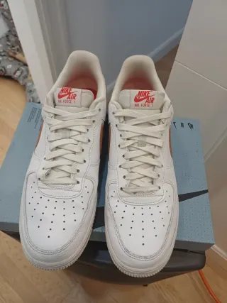 Nike Air Force 1