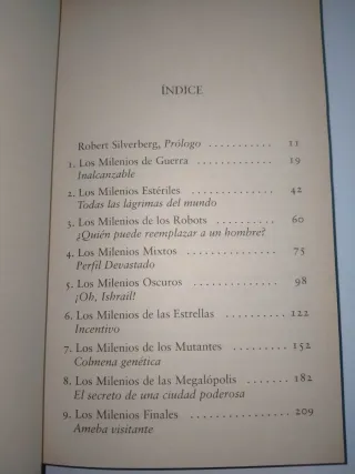 BRIAN ALDISS GALAXIAS COMO GRANOS DE ARENA...