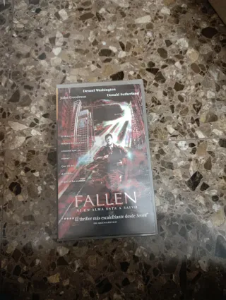 Película VHS Fallen (Denzel Washington)