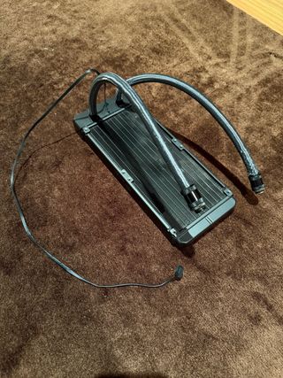 Radiador Bomba PC 240mm