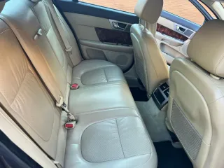 Jaguar XF 2008