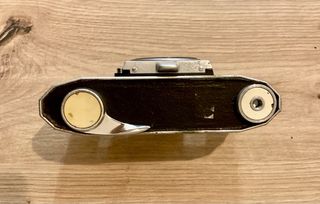 Cuerpo Cámara analógica vintage Praktica IV