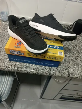 Zapatillas Skechers Slip-ins Negras