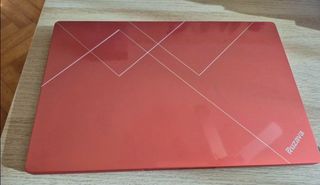 Portátil 14 Celeron N5095 Rojo