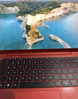 Portátil 14 Celeron N5095 Rojo