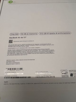MacBook Air 13 ultimo modello anno 2025