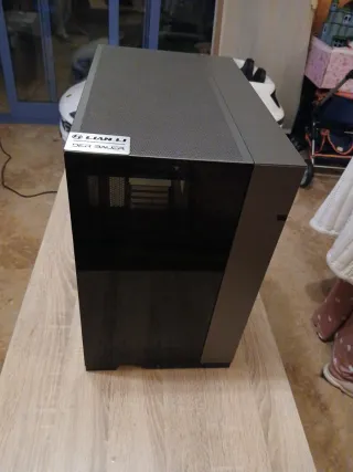 Caja PC Lian Li