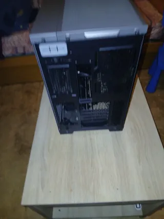 Caja PC Lian Li