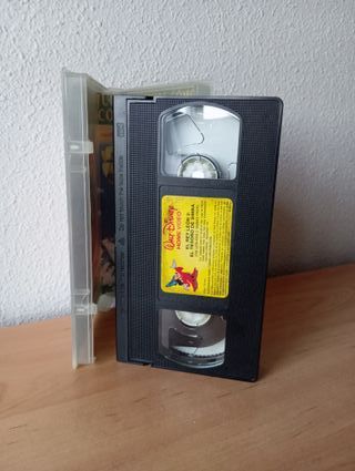VHS Nº 4 EL REY LEÓN 2. WALT DISNEY.