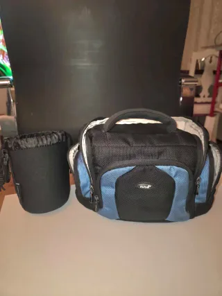 Canon EOS 1100D + Objetivo + Accesorios