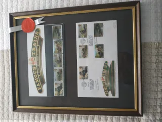 Marco con sellos de trenes Royal Mail