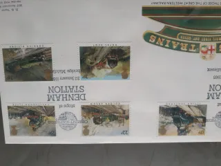 Marco con sellos de trenes Royal Mail