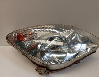 464690 0821211f9r faro toyota corolla verso (e12)