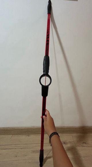 Arco con diana y flechas de ventosa