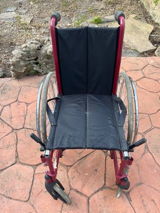 Silla de ruedas plegable