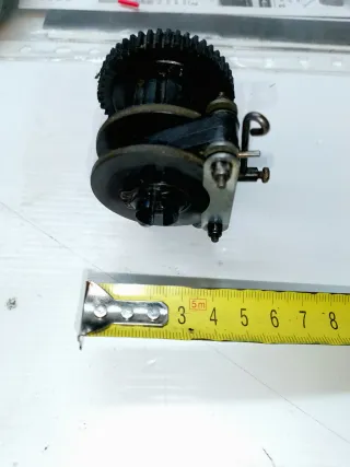 Se vende Diferencial intermedio para escala 1/8