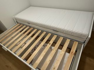 Diván blanco con cajones