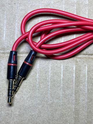 Cable Auxiliar Rojo 3.5mm nuevo