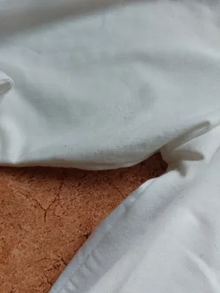 Sudadera blanca con estampado caballo