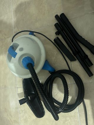 Limpiadora a vapor con accesorios