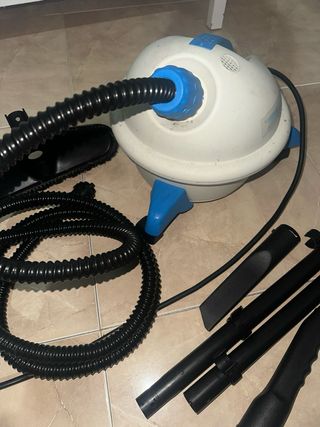 Limpiadora a vapor con accesorios