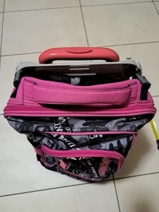 Zaino Seven con rotelle e stampa grafic