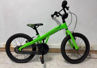 Bicicleta infantil verde