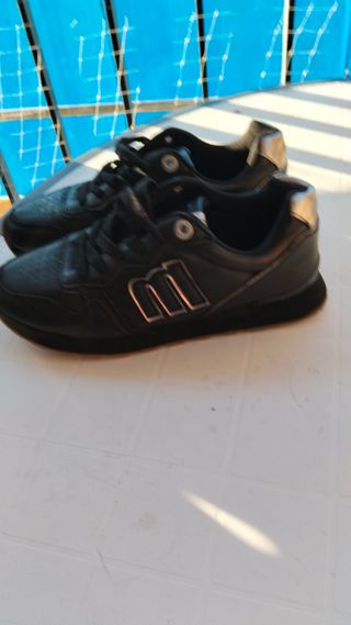 Zapatillas Mustang Talla 36 Negras