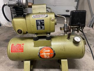 Compresor 20L Silencioso Doble Salida