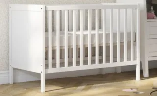 Cuna Ikea convertible en cama