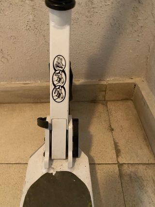 Patinete infantil Decathlon blanco y verde