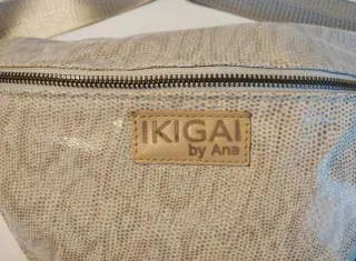 Bolso riñonera IKIGAI piel beige NUEVA