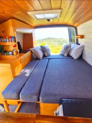 Volkswagen Transporter T5 2011