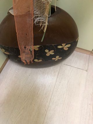 Centro de mesa florero con calas con hojas lavable