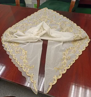 Manteletas Fallera Adulta Beige y Dorado