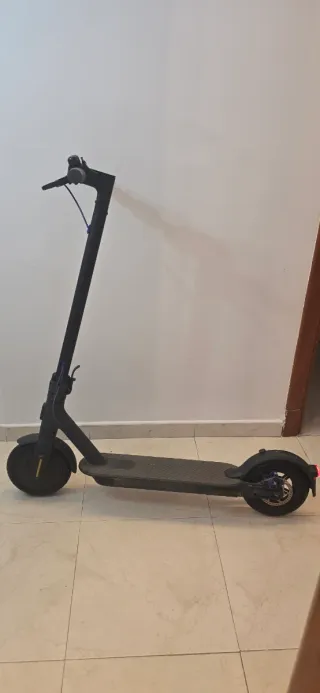 Xiaomi Mi 3 Lite Patinete Eléctrico sin cargador