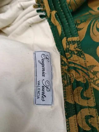 Falda Fallera con Zapatos