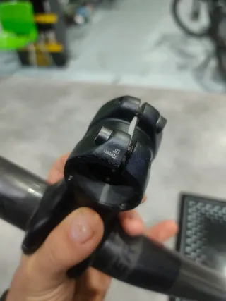 Bontrager Kovee XXX Carbono manillar+potencia