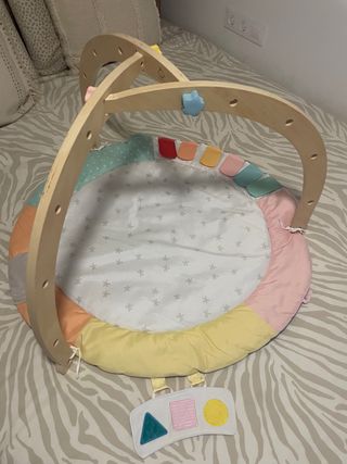 Alfombra de actividades para bebé