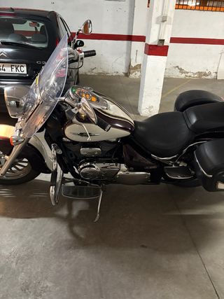 Suzuki Intruder 800