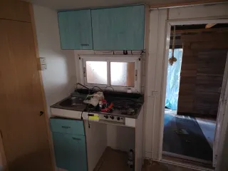 mobil home me han robado las ventanas y la puerta