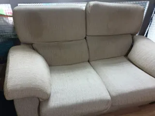 Sofá 2 plazas tela beige